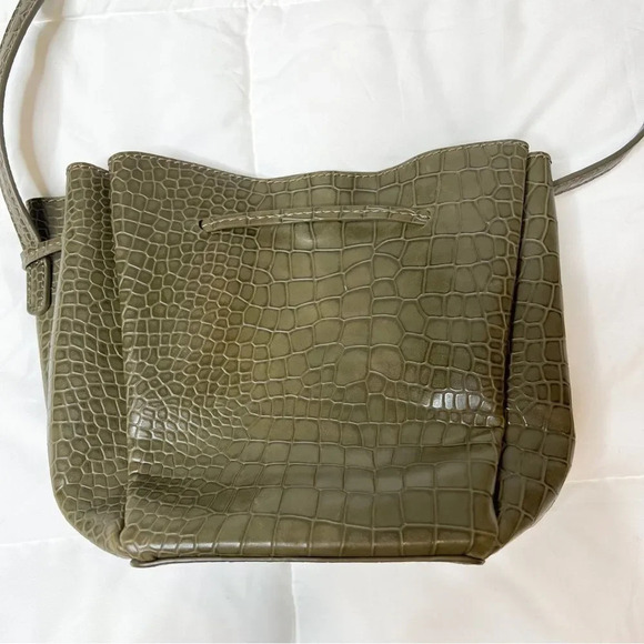 Free People Aster Green Crocodile Crossbody Purse - Picture 4 of 7